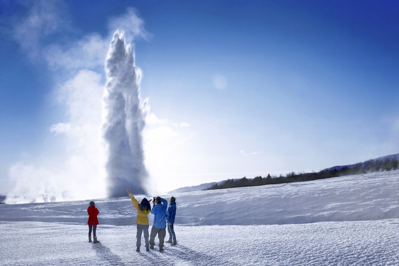 Der GroÃŸe Geysir in Haukadalsvegur, Island