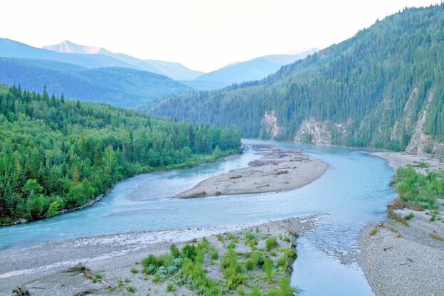 Fluss bei Grand Cache Fluss bei Grand Cache