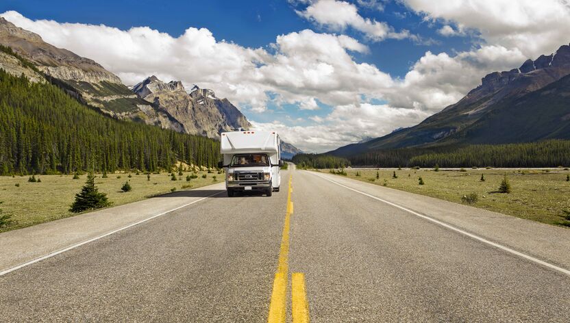 Mit dem Wohnmobil durch Icefields Parkway und die Waterfowl Lakes erkunden Mit dem Wohnmobil durch Icefields Parkway und die Waterfowl Lakes erkunden