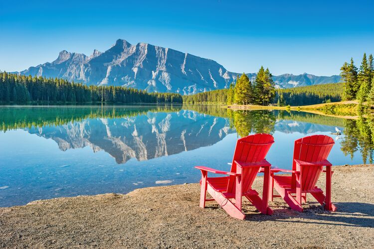 Platz für Zwei am malerischen Two Jack Lake Platz für Zwei am malerischen Two Jack Lake
