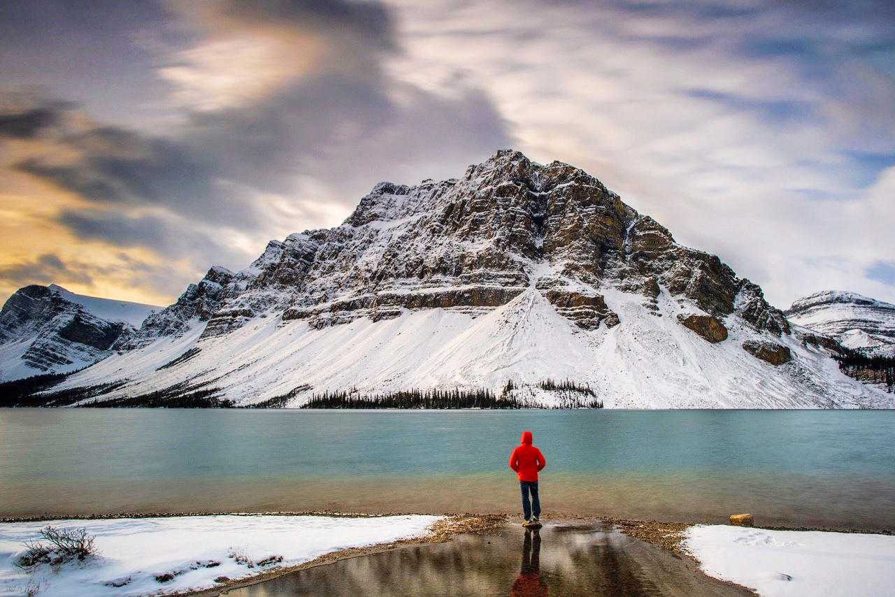 Wanderer am Bow Lake, Alberta