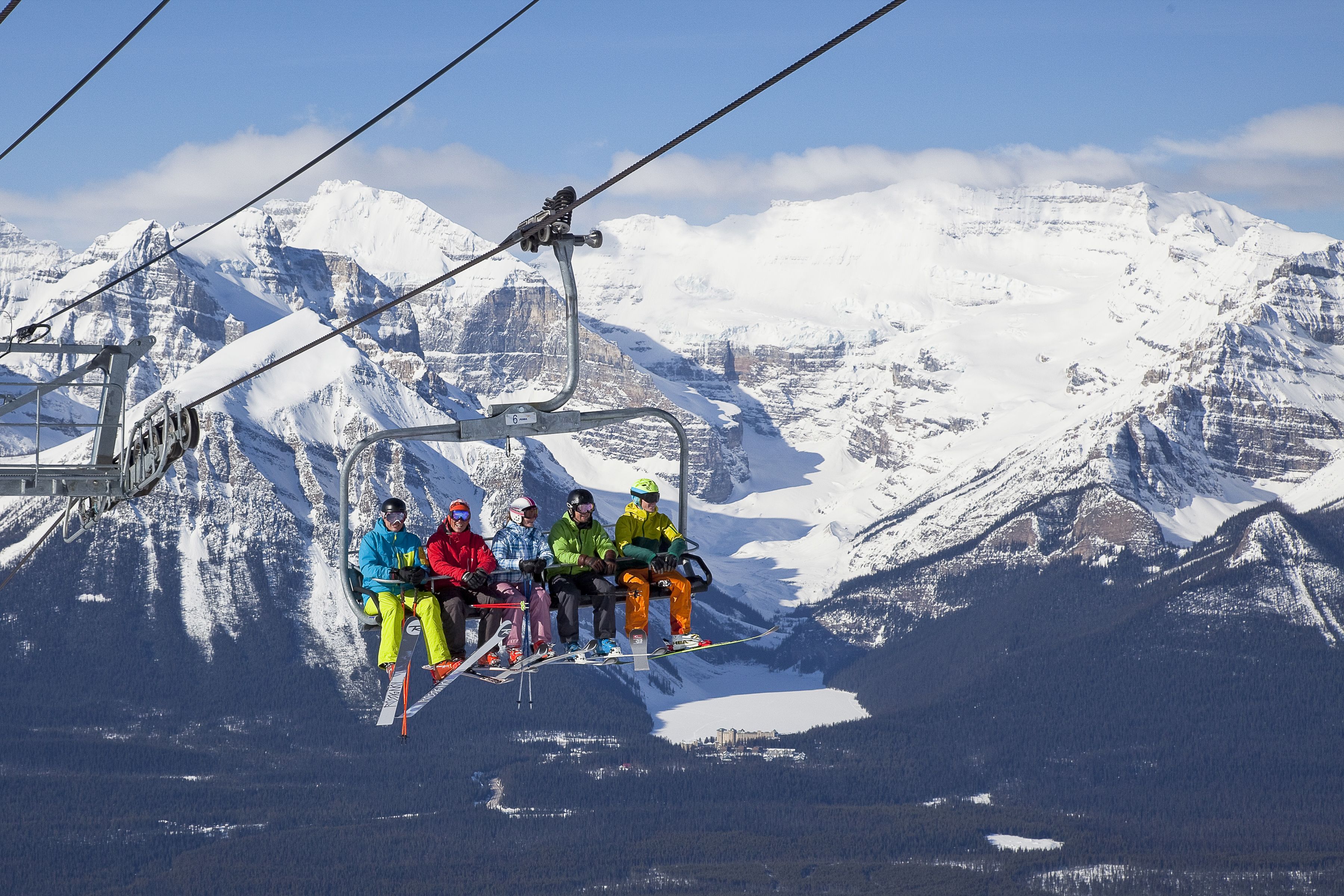 regionen/kanada/alberta/banff/lake-louise-credit-lake-louise-resort.cr3600x2400-0x0