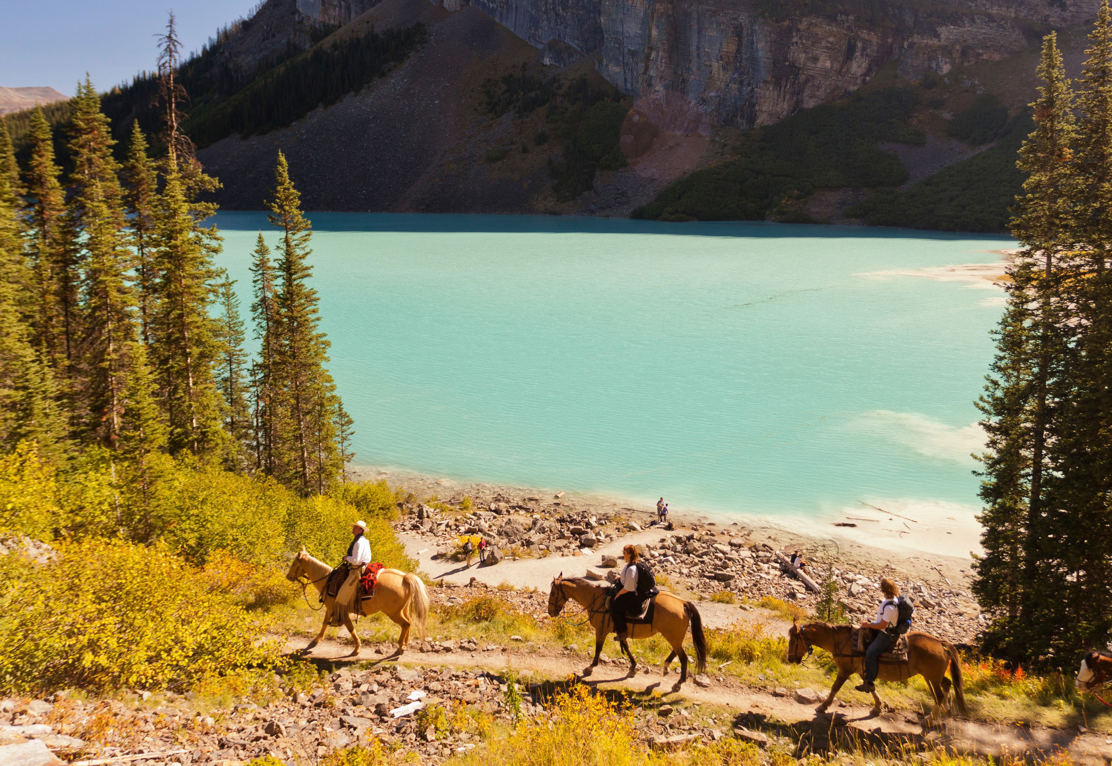 Reiten am Lake Louise