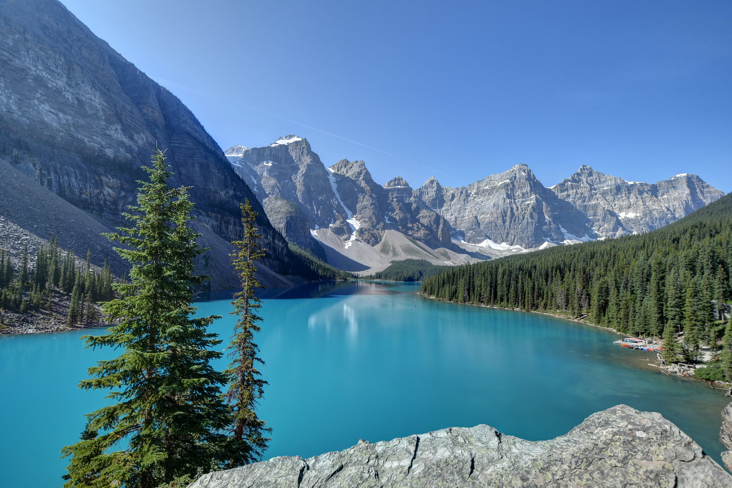 Der Moraine Lake im Banff Nationalpark in Alberta, Kanada