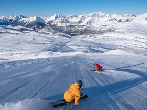 Abfahrt im Skigebiet Sunshine Village