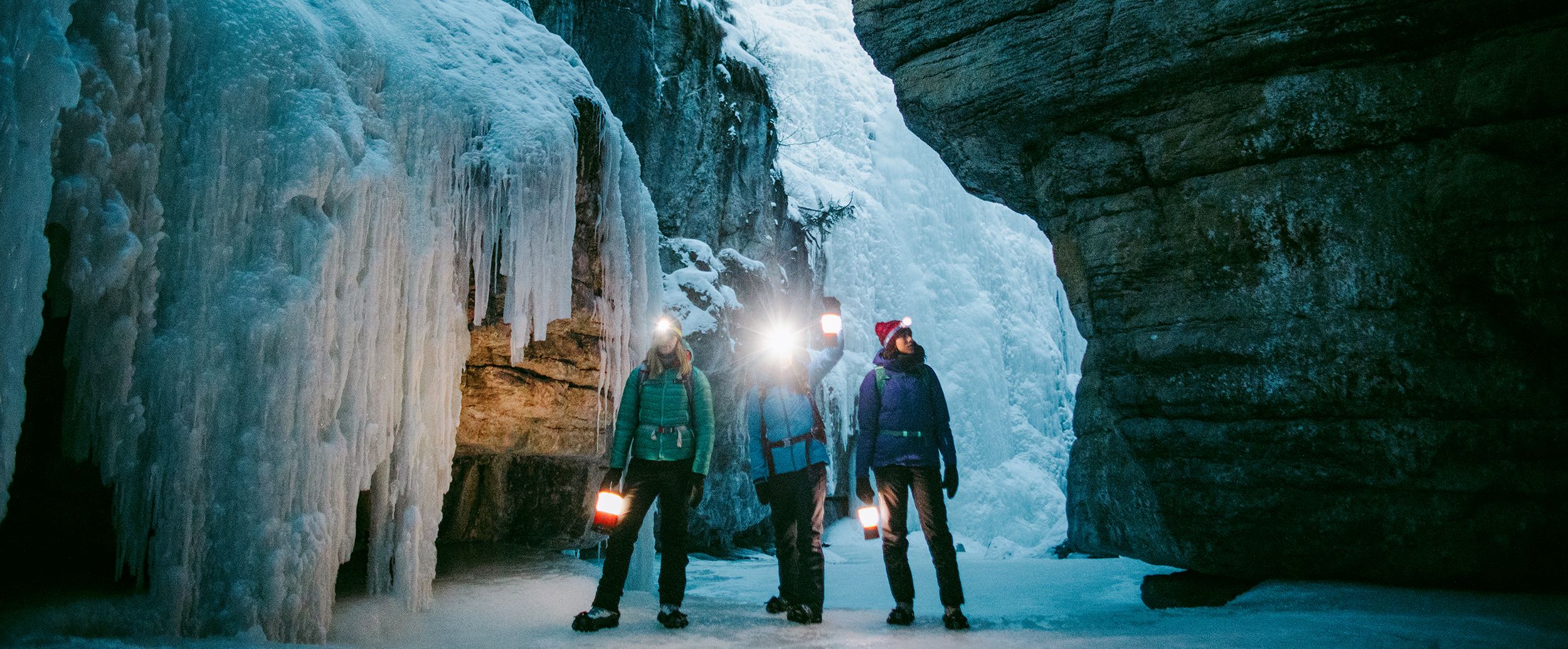 Erkundung des Maligne Canyons im Jasper Nationalpark in Kanada