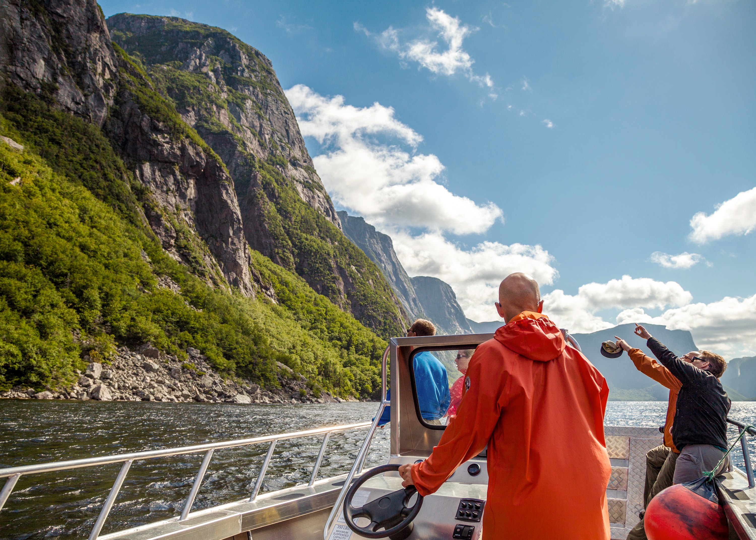 Bootstour durch den Western Brook Pond Fjord in Neufundland