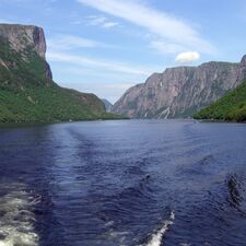 regionen/kanada/atlantikkanada/neufundland/gros-morne-np-western-brook-pond-bootstour.cr2194x2196-420x0 regionen/kanada/atlantikkanada/neufundland/gros-morne-np-western-brook-pond-bootstour.cr2194x2196-420x0