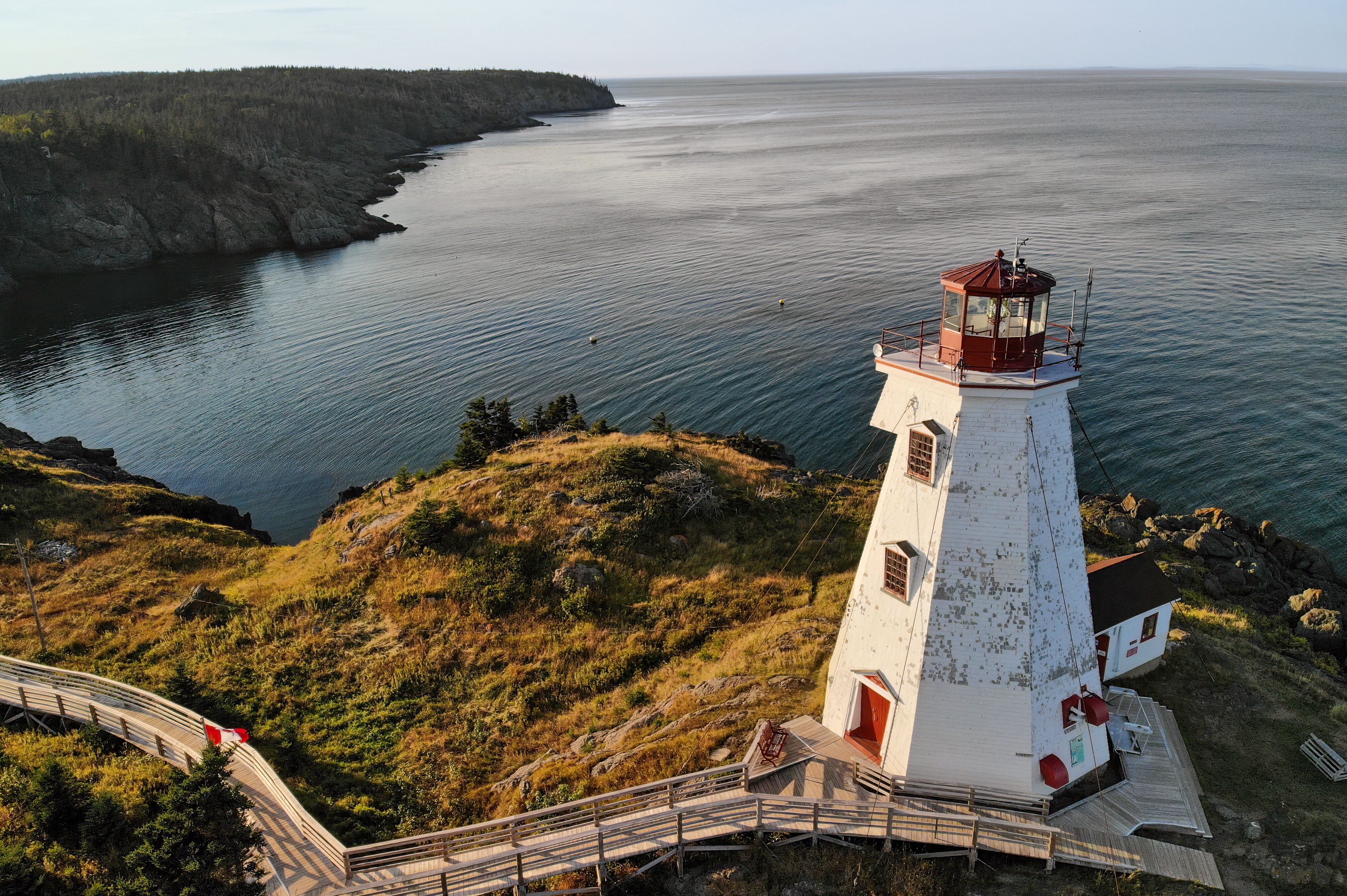 Der schöne Shallowtail Leuchtturm in New Brunswick