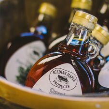 regionen/kanada/atlantikkanada/novascotia/allgemein/acadian-maple-sirup.cr2012x2000-416x0