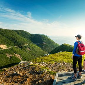 Den Ausblick des Skyline Trails in Nova Scotia genieÃŸen