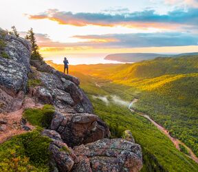 Aussicht ins Tal am Franey Trail in Nova Scotia
