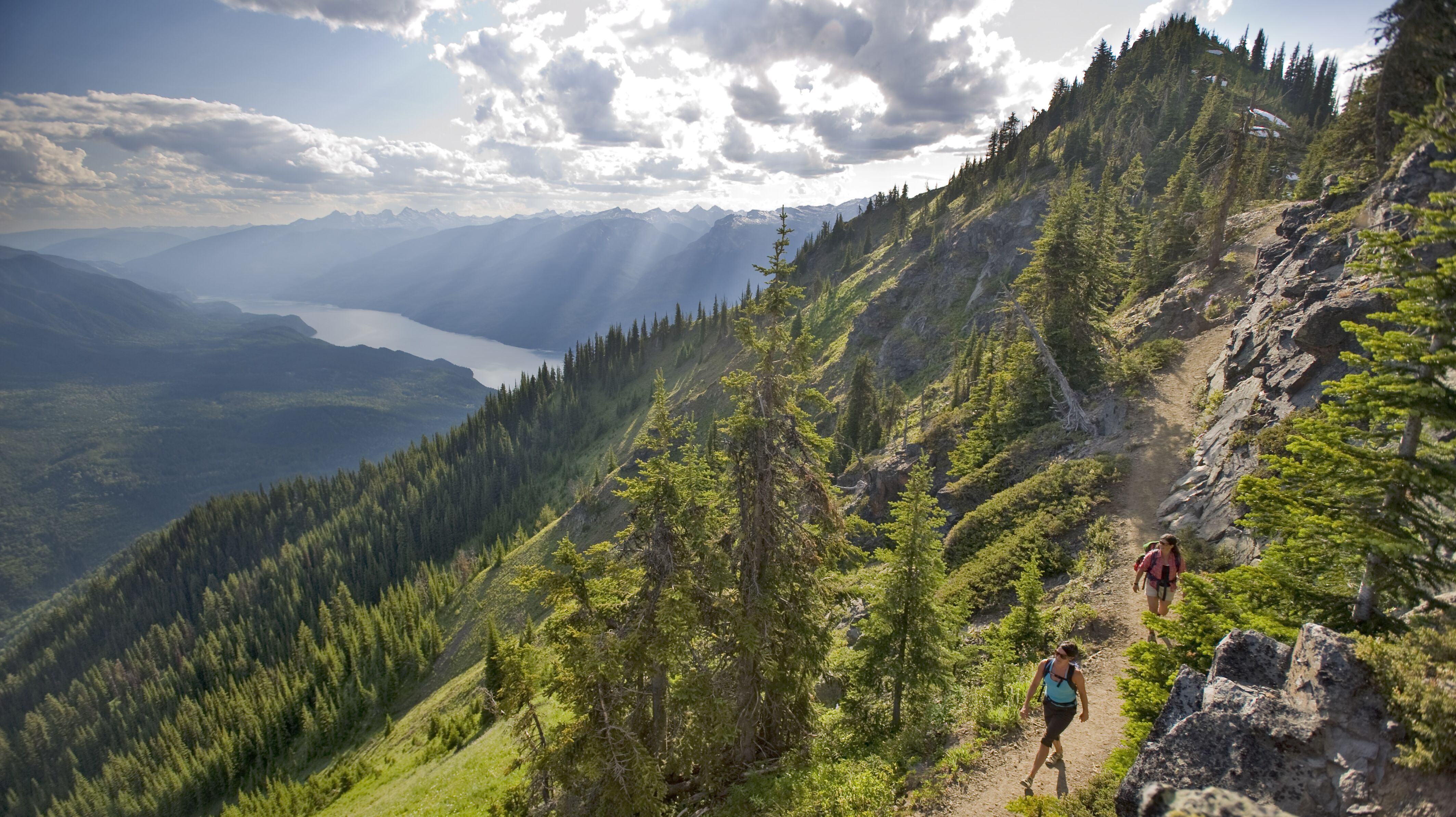 Wandern auf dem Idaho Peak im Slocan Valley, British Columbia Wandern auf dem Idaho Peak im Slocan Valley, British Columbia