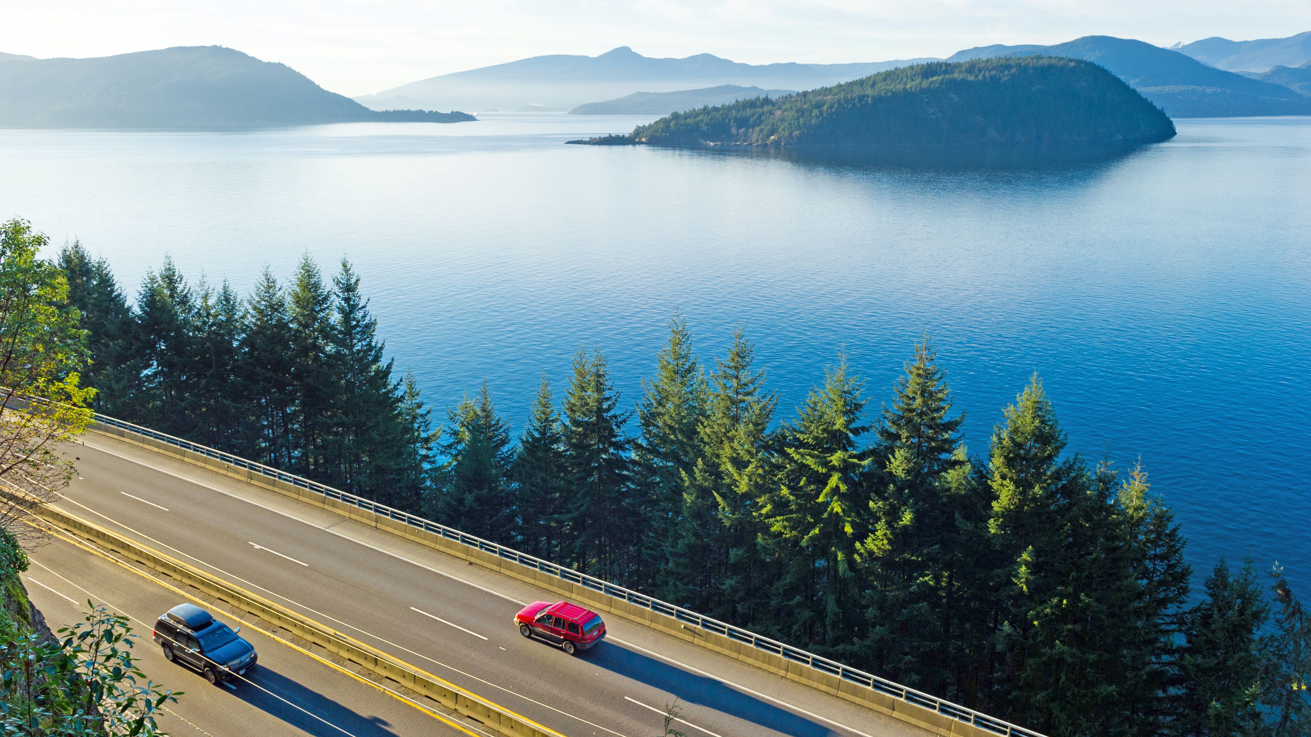 Unterwegs auf dem Sea-to-Sky Highway Unterwegs auf dem Sea-to-Sky Highway