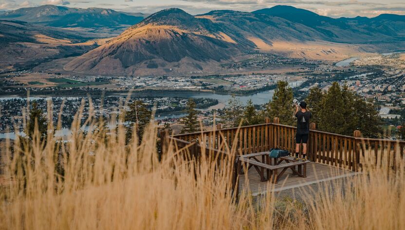 Blick auf die Idylle von Kamloops in Kanada Blick auf die Idylle von Kamloops in Kanada