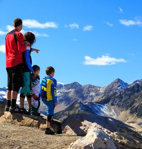 Auf die Berge mit der Familie