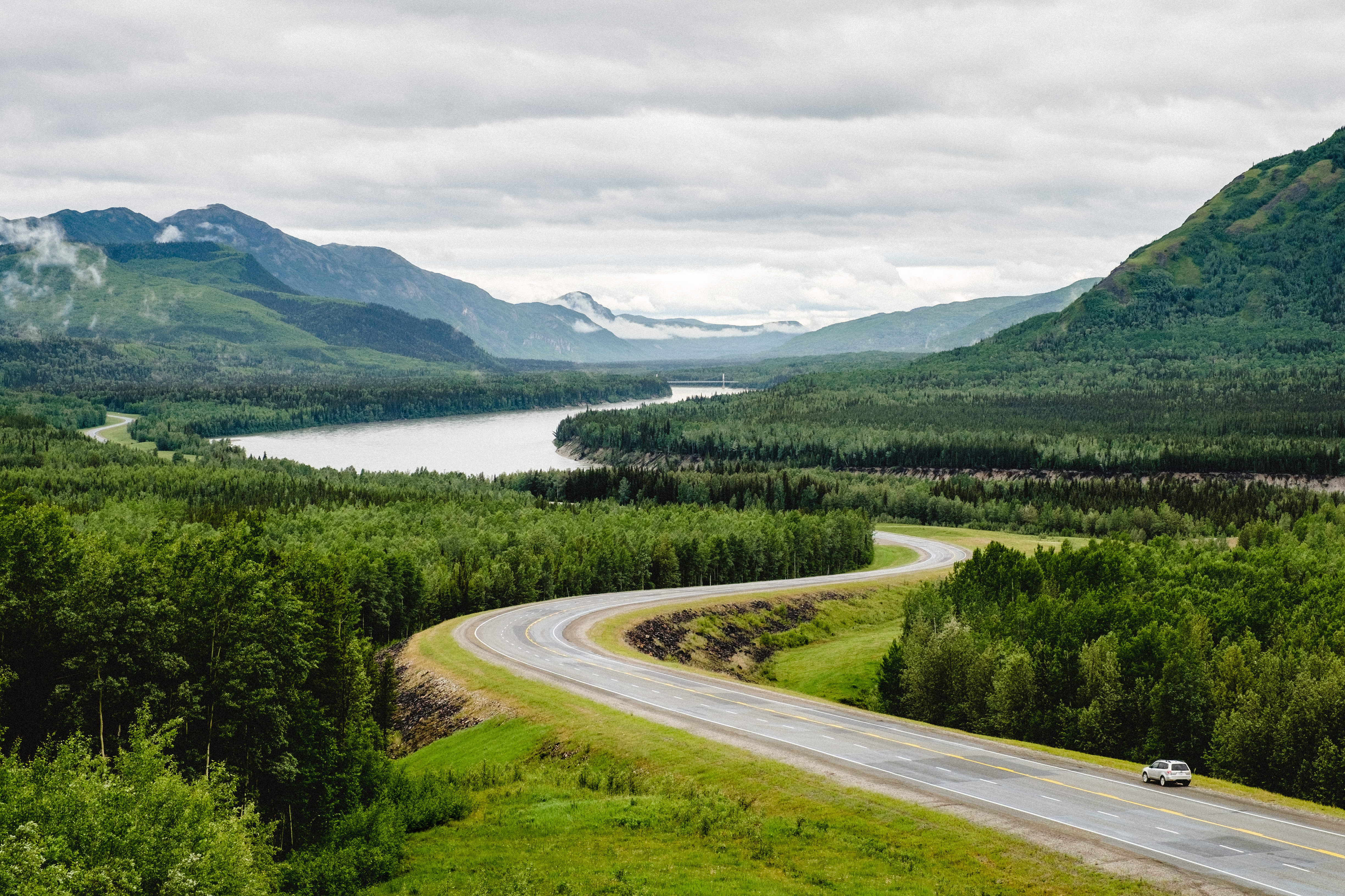 Pittoreske Route durchs Liard Valley