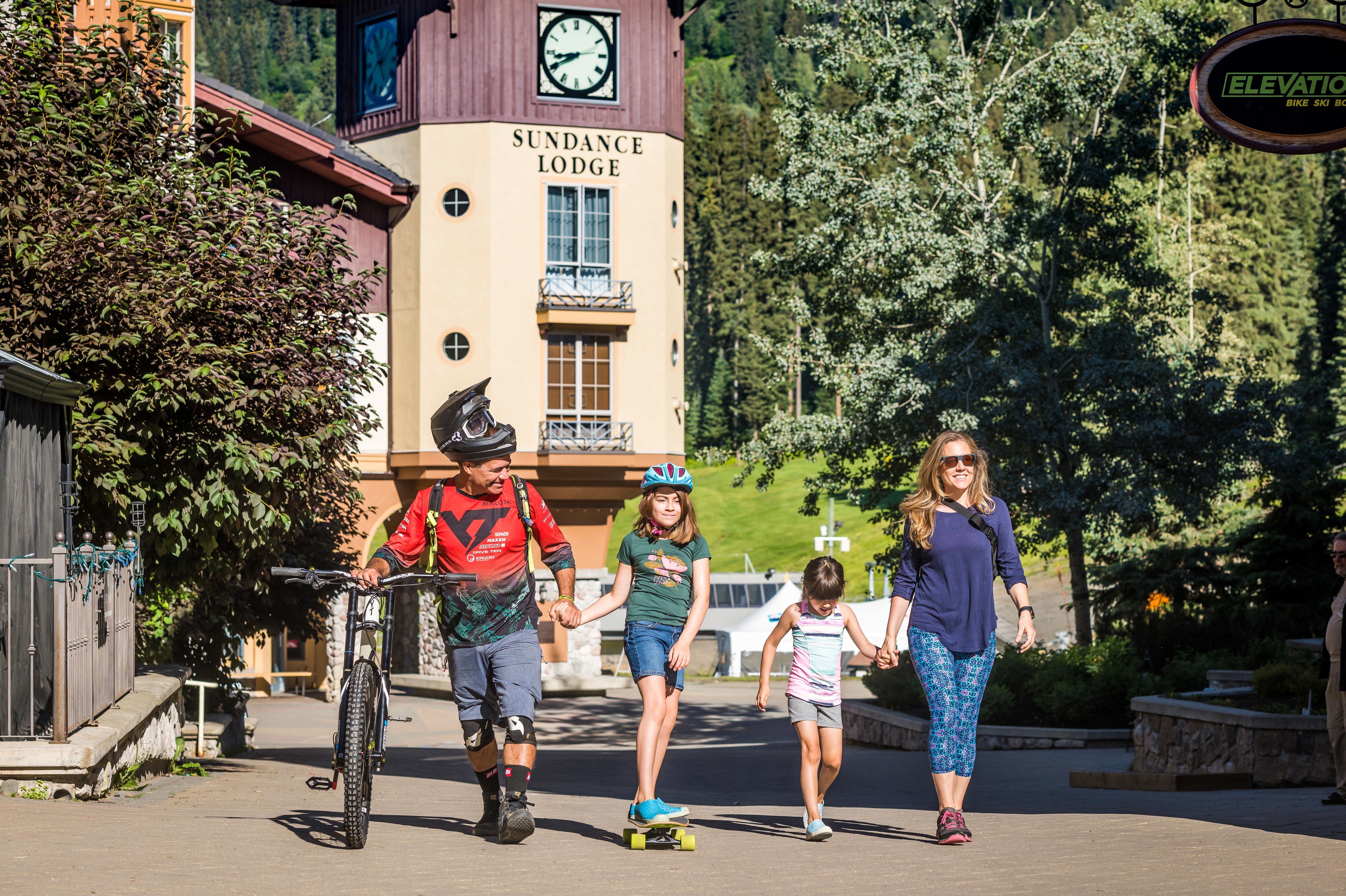 Mit der Familie Sun Peaks in British Columbia erkunden