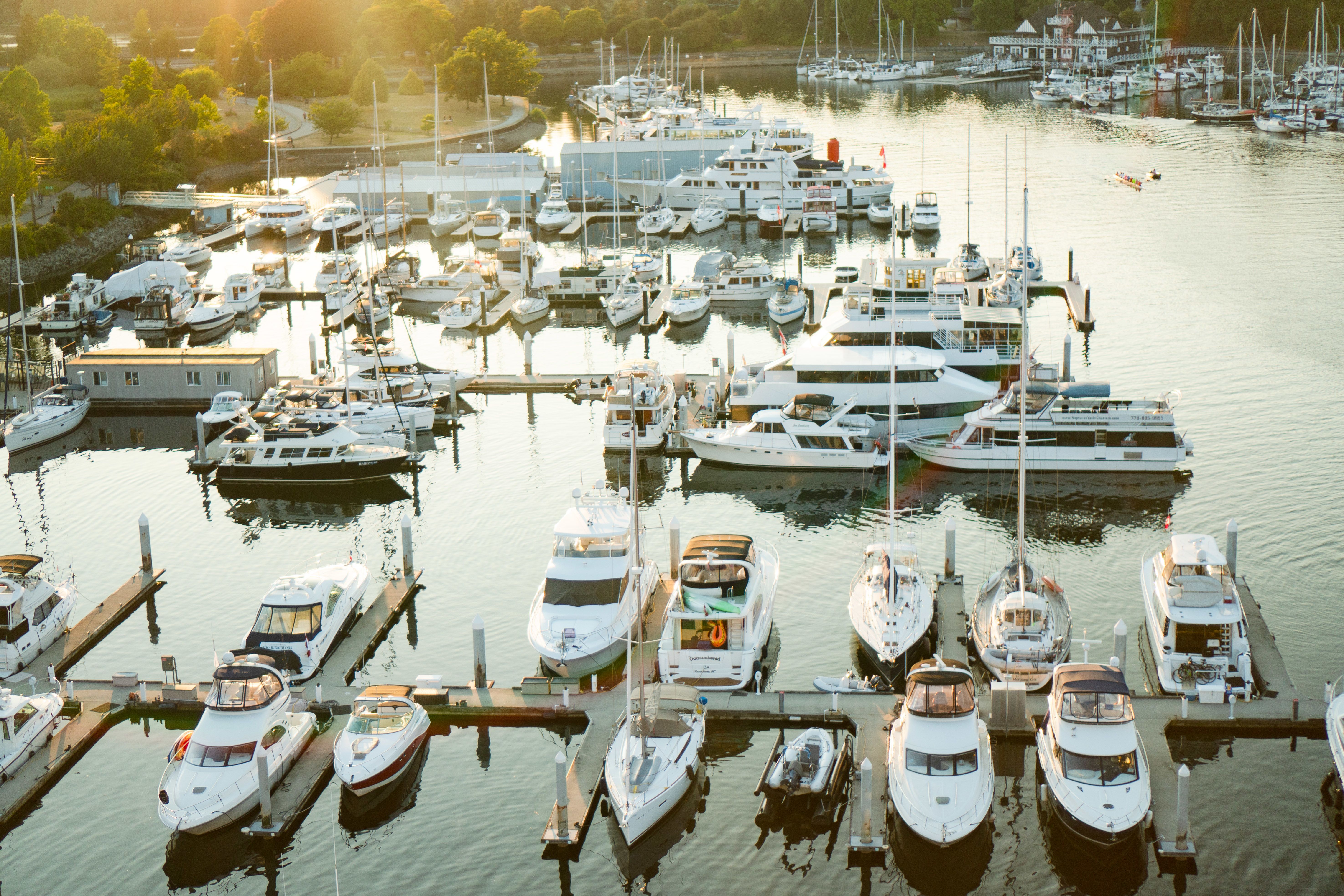 Ein kleiner Yachthafen in Vancouver