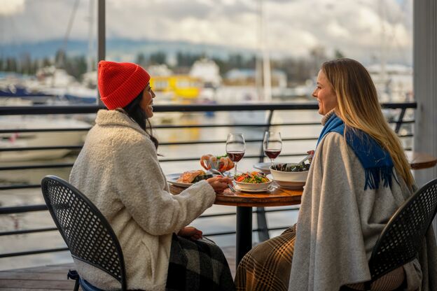 Lecker essen und Aussicht genießen in Vancouver Lecker essen und Aussicht genießen in Vancouver