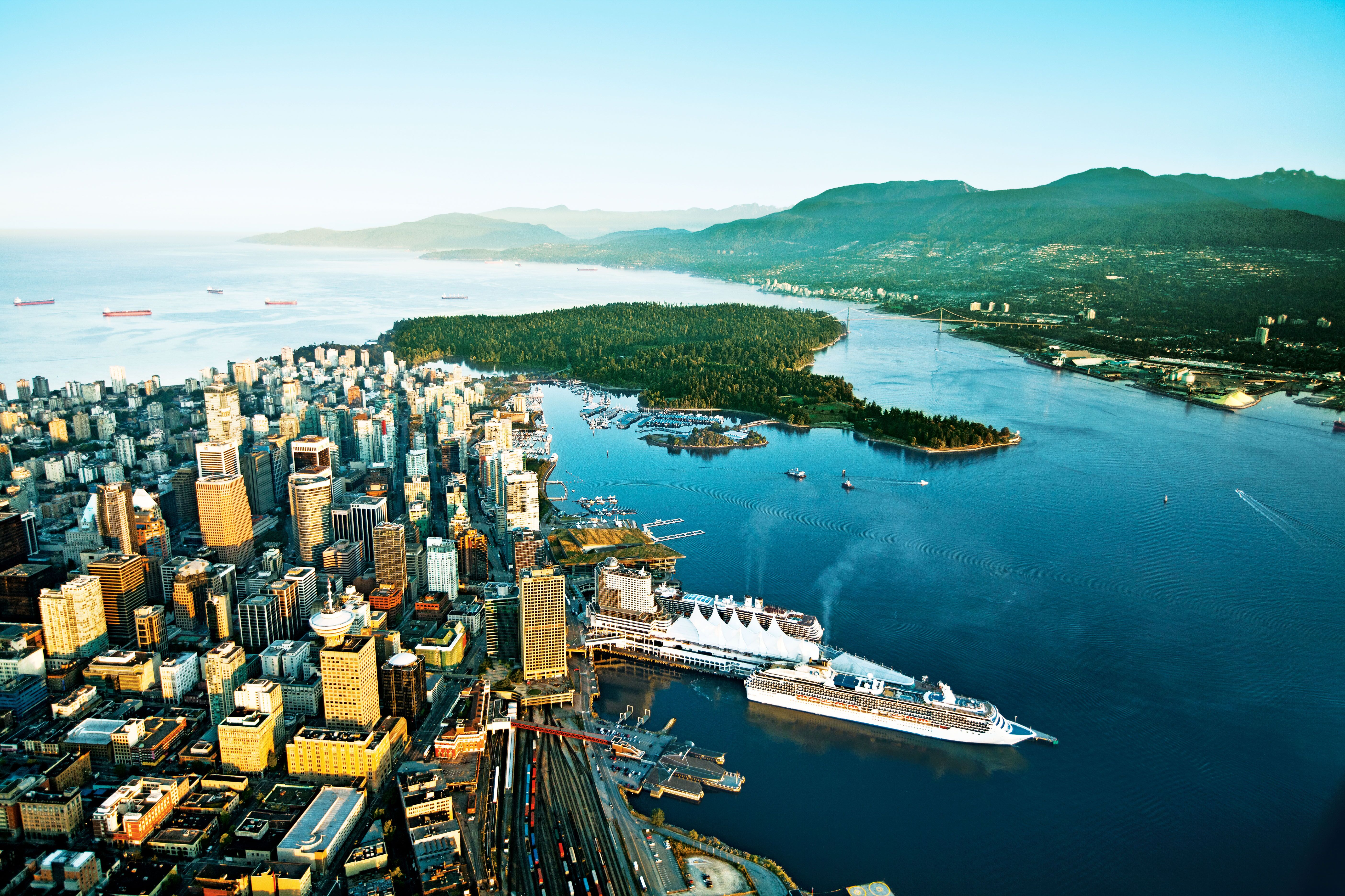 Downtown Vancouver und Stanley Park von oben, British Columbia