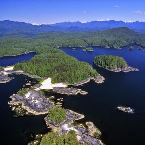 Inseln im Queen Charlotte Sound zwischen Vancouver Island und Princess Royal Island