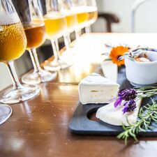 regionen/kanada/britishcolumbia/vancouverisland/victoria/sea-cider-farm.cr3026x3024-0x0 regionen/kanada/britishcolumbia/vancouverisland/victoria/sea-cider-farm.cr3026x3024-0x0