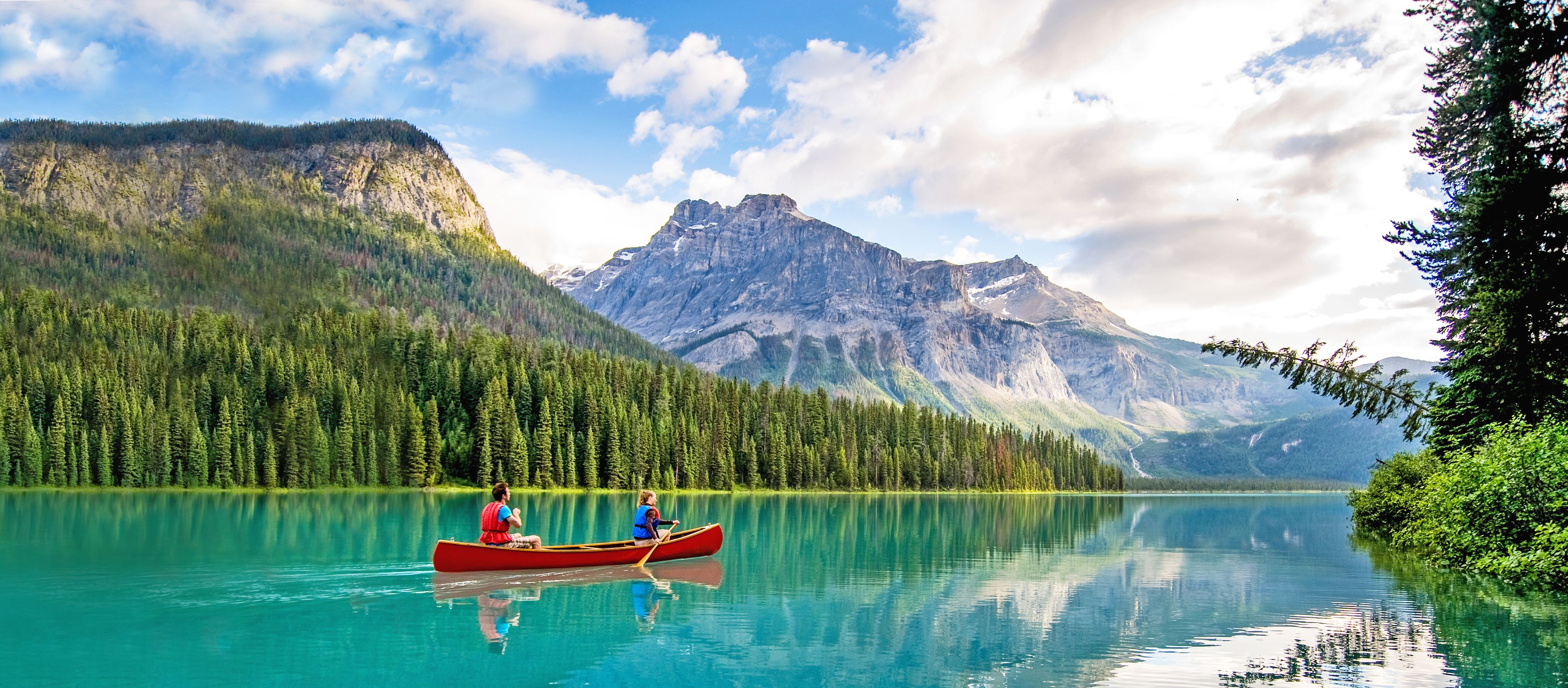 Kanu fahren auf dem Emerald Lake