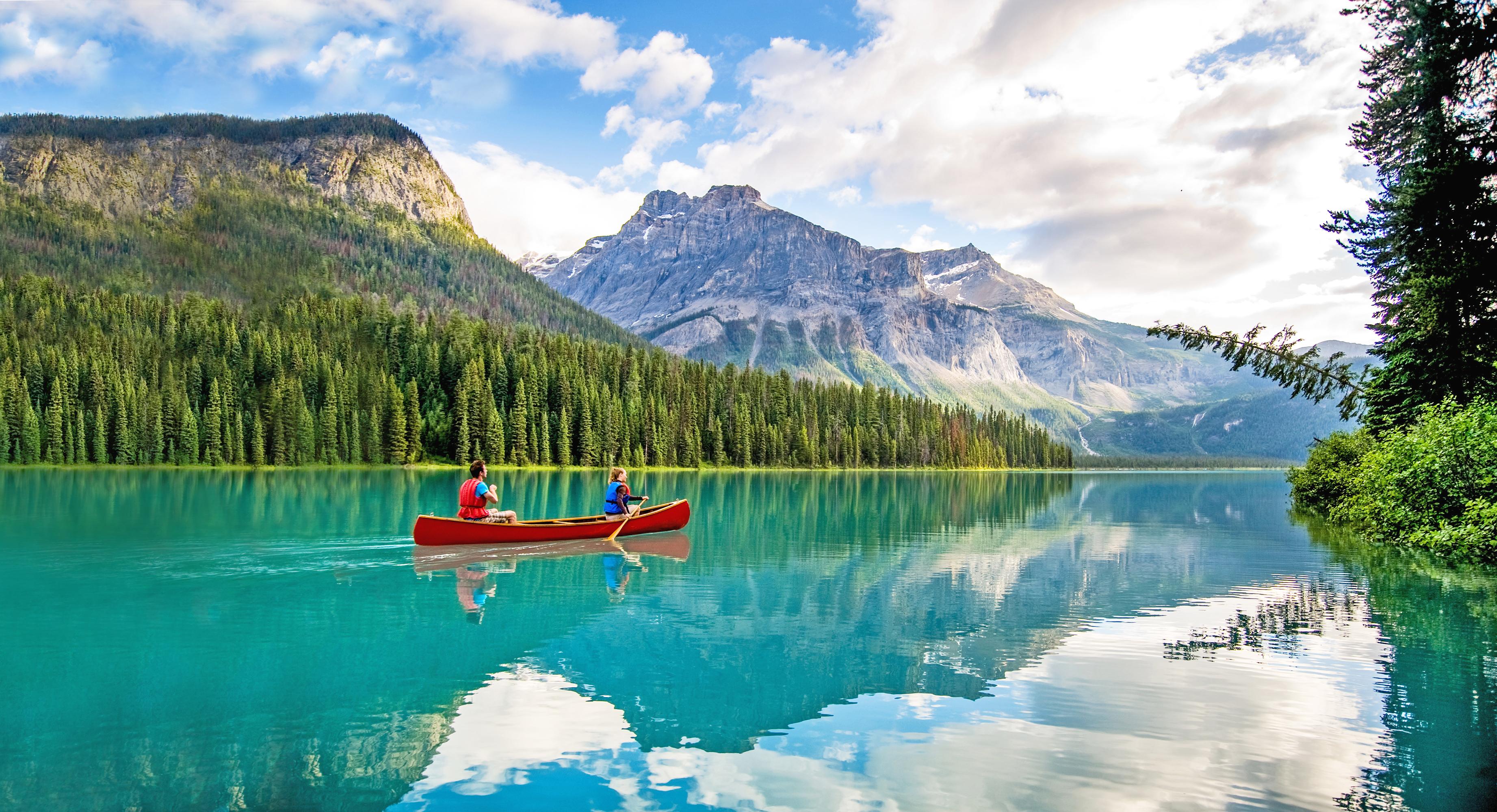Kanu fahren auf dem Emerald Lake