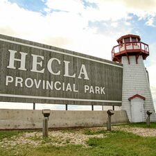 regionen/kanada/manitoba/allgemein/sign-hecla-provincial-park-lighthouse.cr1665x1666-530x0 regionen/kanada/manitoba/allgemein/sign-hecla-provincial-park-lighthouse.cr1665x1666-530x0