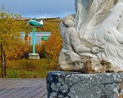 regionen/kanada/nordregionen/northwestterritories/allgemein/inuvik-visitor-centre-skulptur.cr4507x1973-0x1396 regionen/kanada/nordregionen/northwestterritories/allgemein/inuvik-visitor-centre-skulptur.cr4507x1973-0x1396