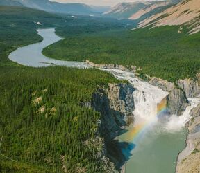 Virginia Fall im Nahanni National Park Reserve