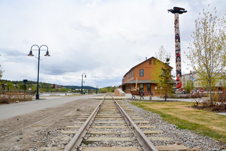 Die Bahnstation in Whitehorse auf der Strecke zum White Pass im Yukon