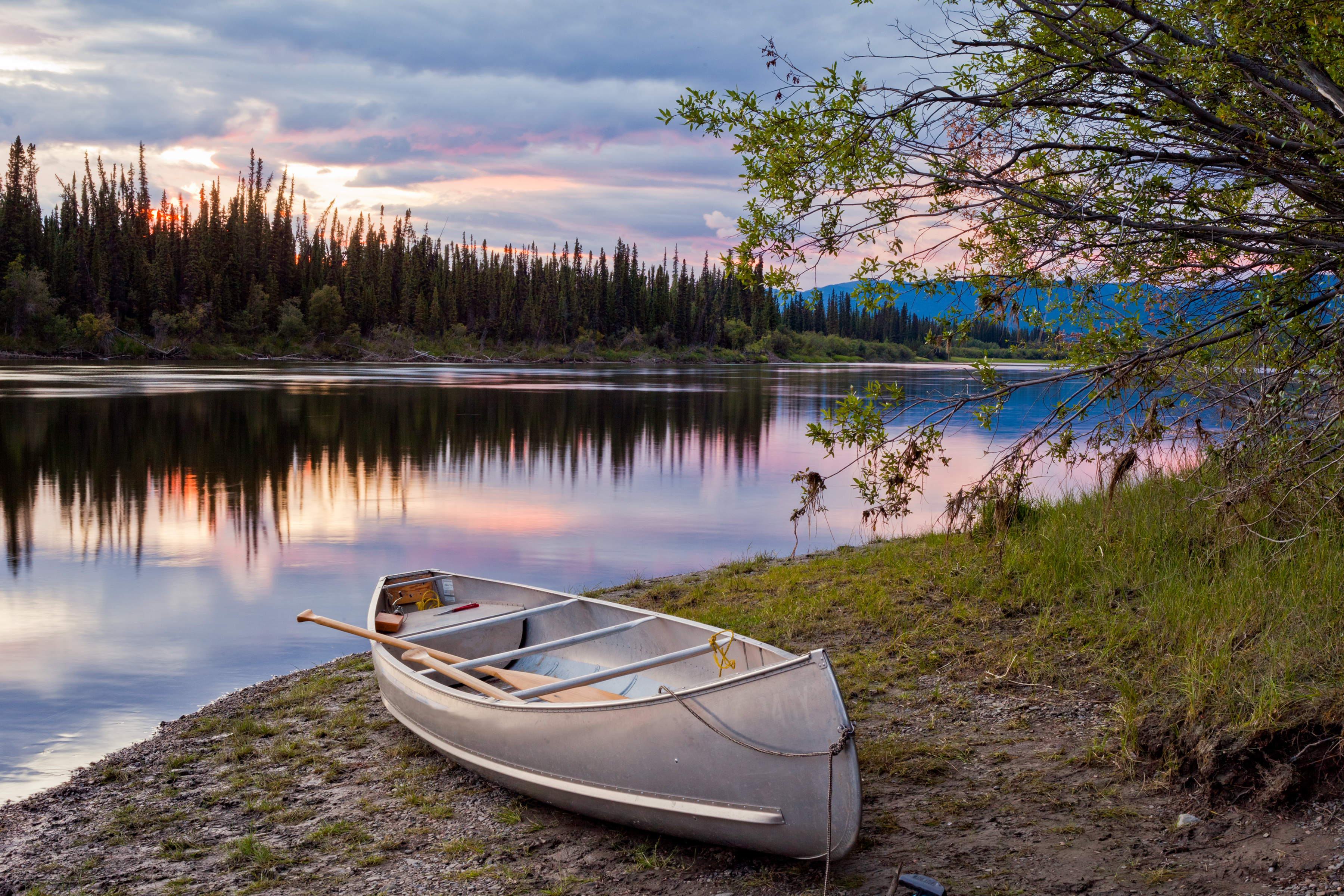 Kanutour am Teslin River in der Wildnis des Yukon Territory