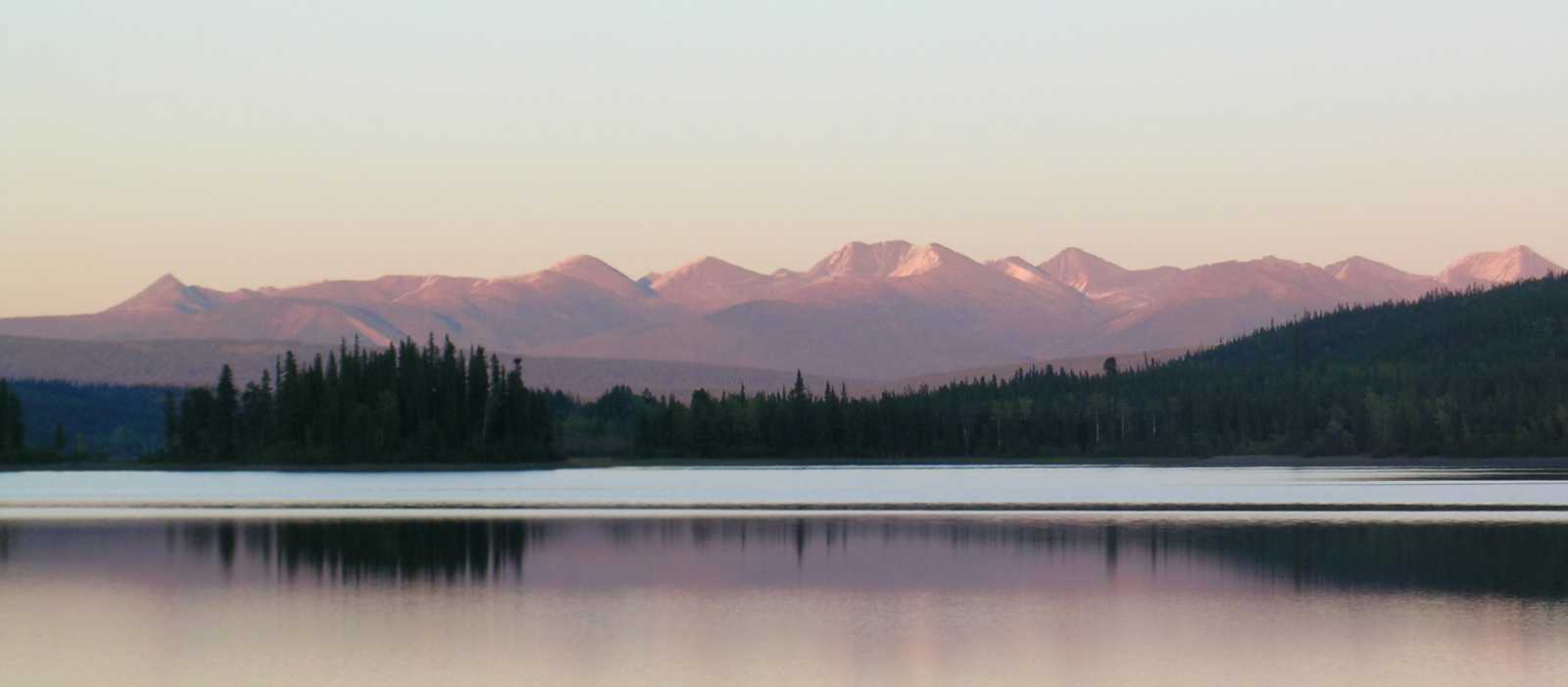 4 Tage Frances Lake Wilderness Lodge im Yukon jetzt buchen! CANUSA