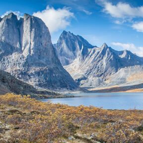 Wanderung zum Divide Lake im Tombstone Territorial Park im Yukon