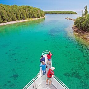 Schiffstour durch den Fathom Five National Marine Park bei Tobermory