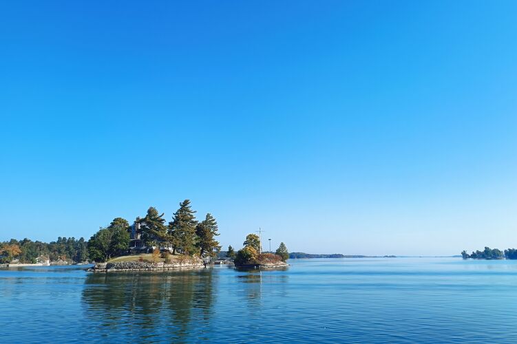 Blick auf Zavikon Island im Archipel der Thousand Islands