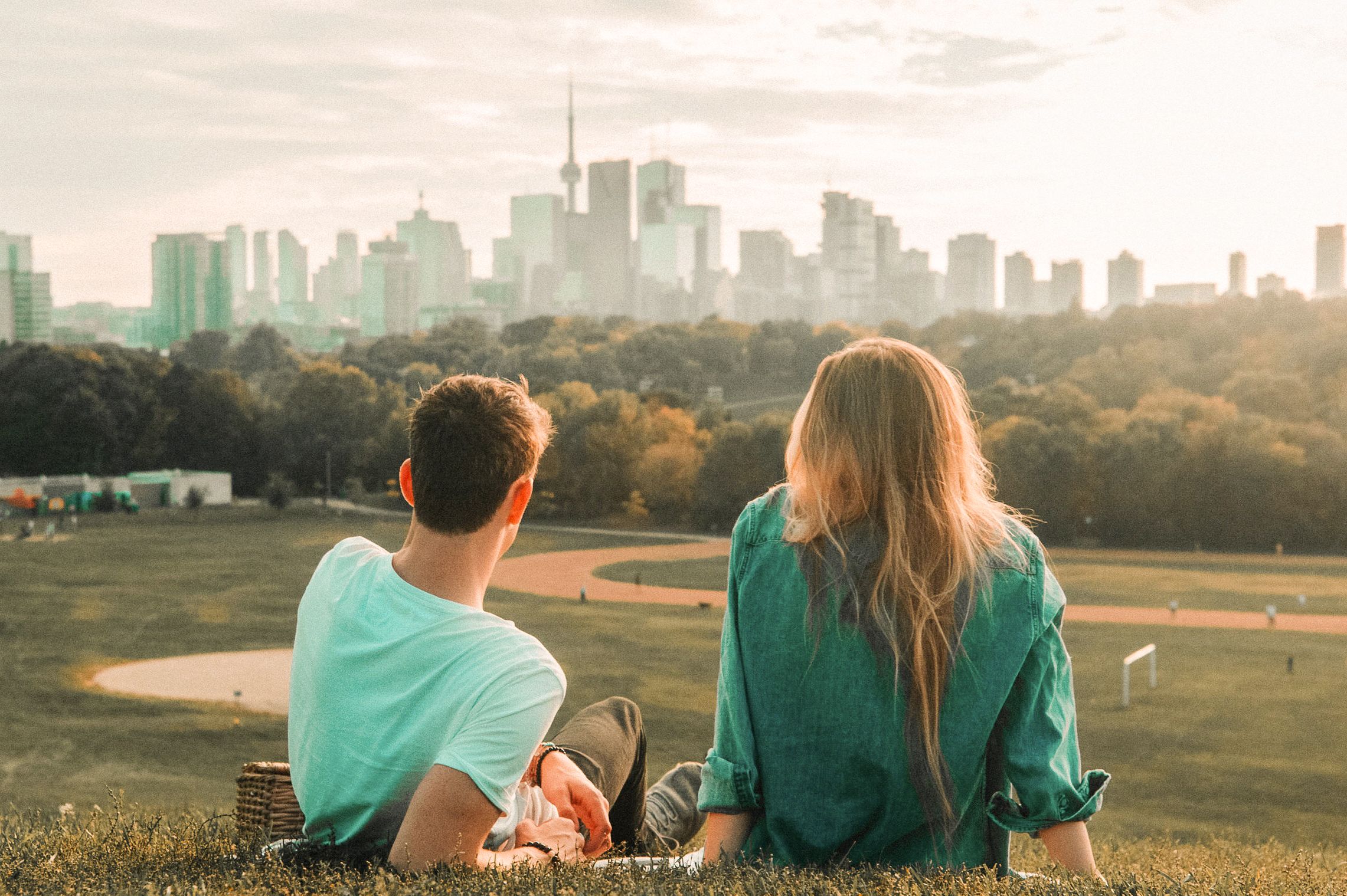 Den Ausblick auf die Skyline von Toronto genießen