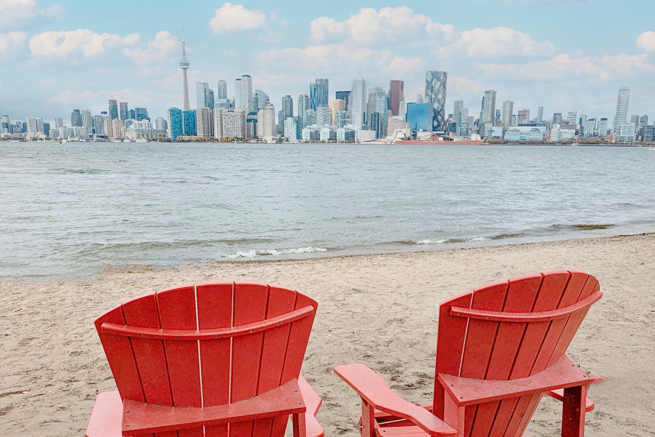 Gemütlicher Platz für einen Blick auf Torontos Skyline