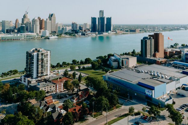Blick vom Adventure Bay Water Park in Windsor auf Detroit Blick vom Adventure Bay Water Park in Windsor auf Detroit