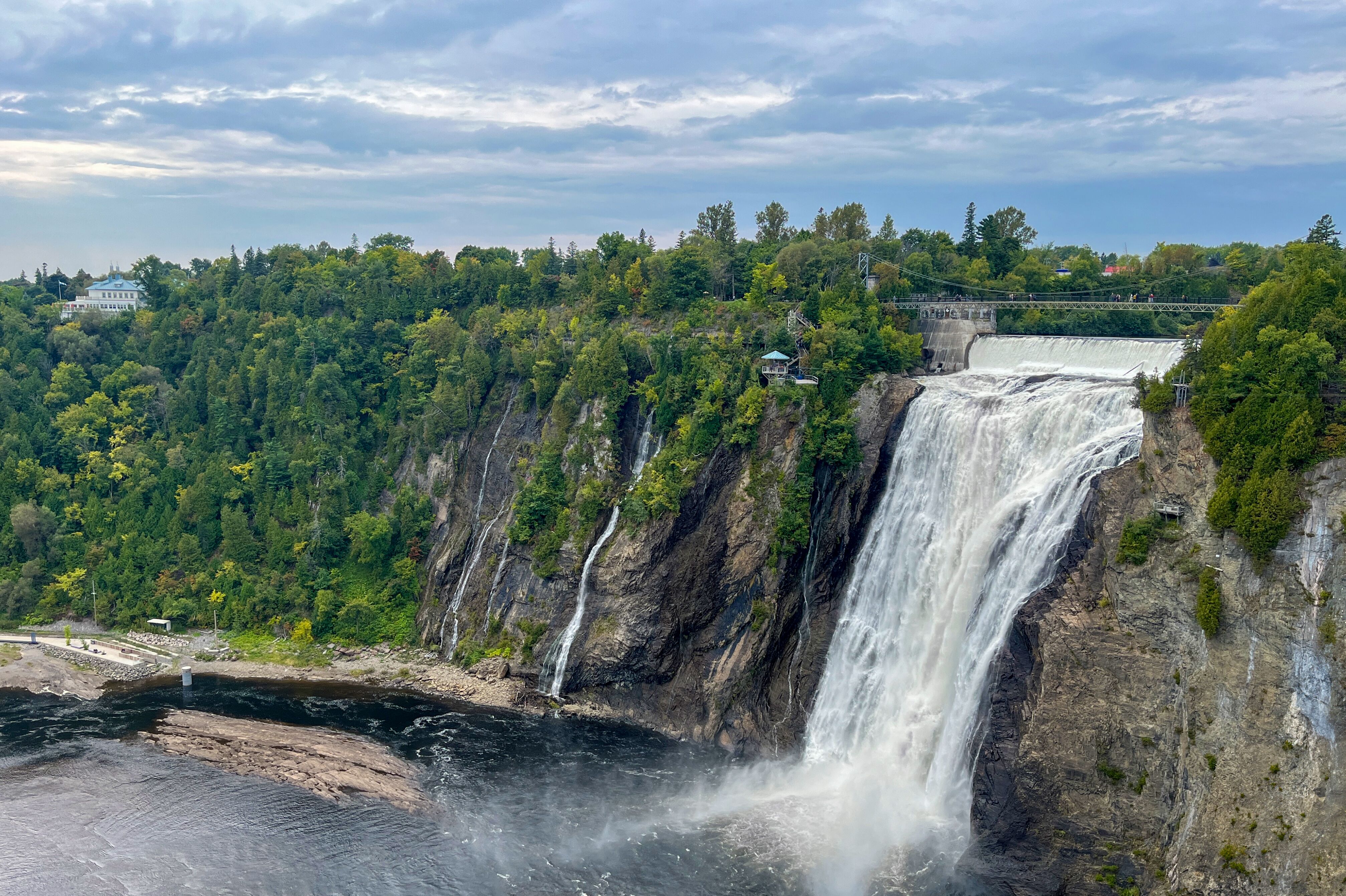 Blick auf die Montmorency-Fälle