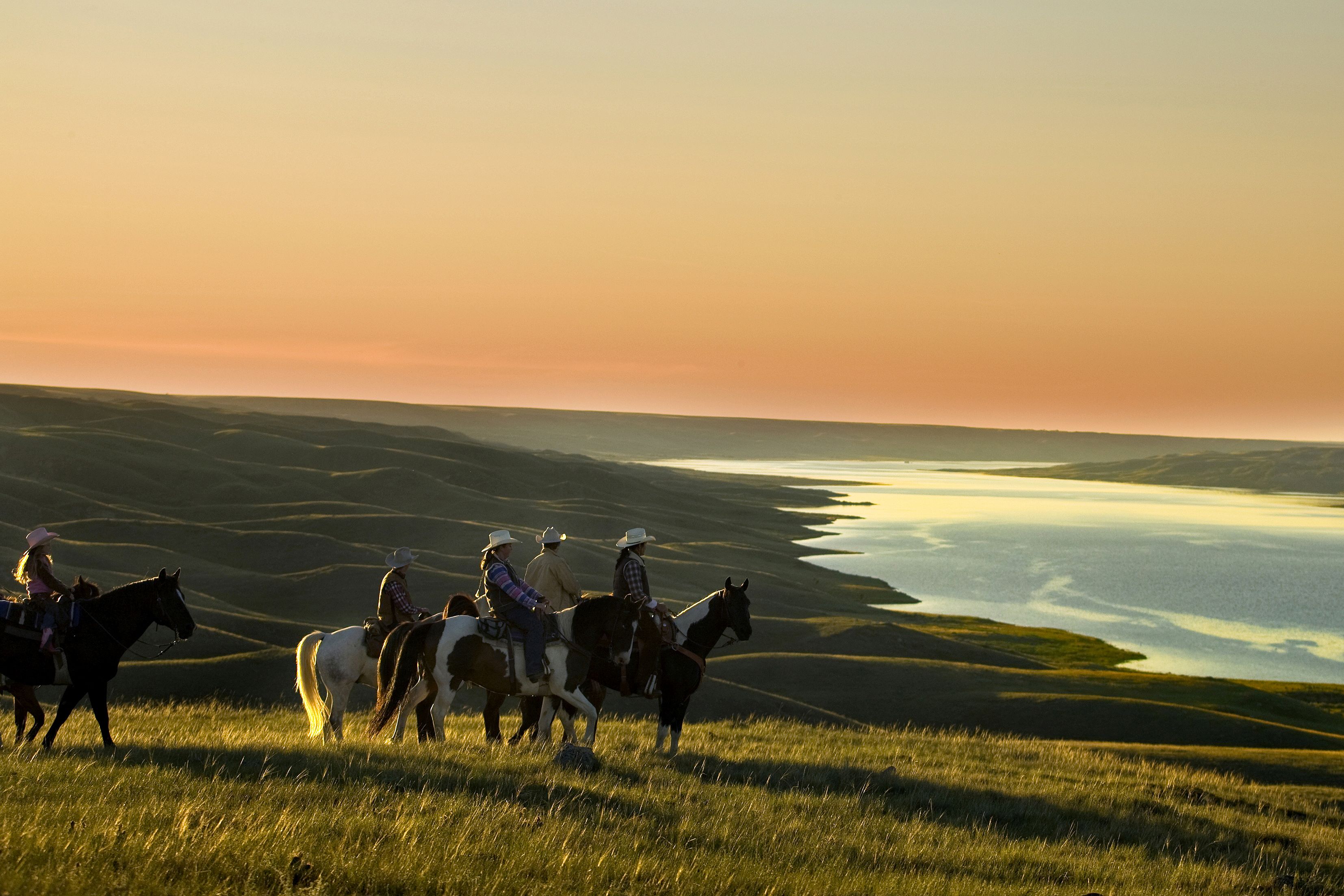 Atemberaubender Ausblick auf den Saskatchewan River bei einem Ausritt