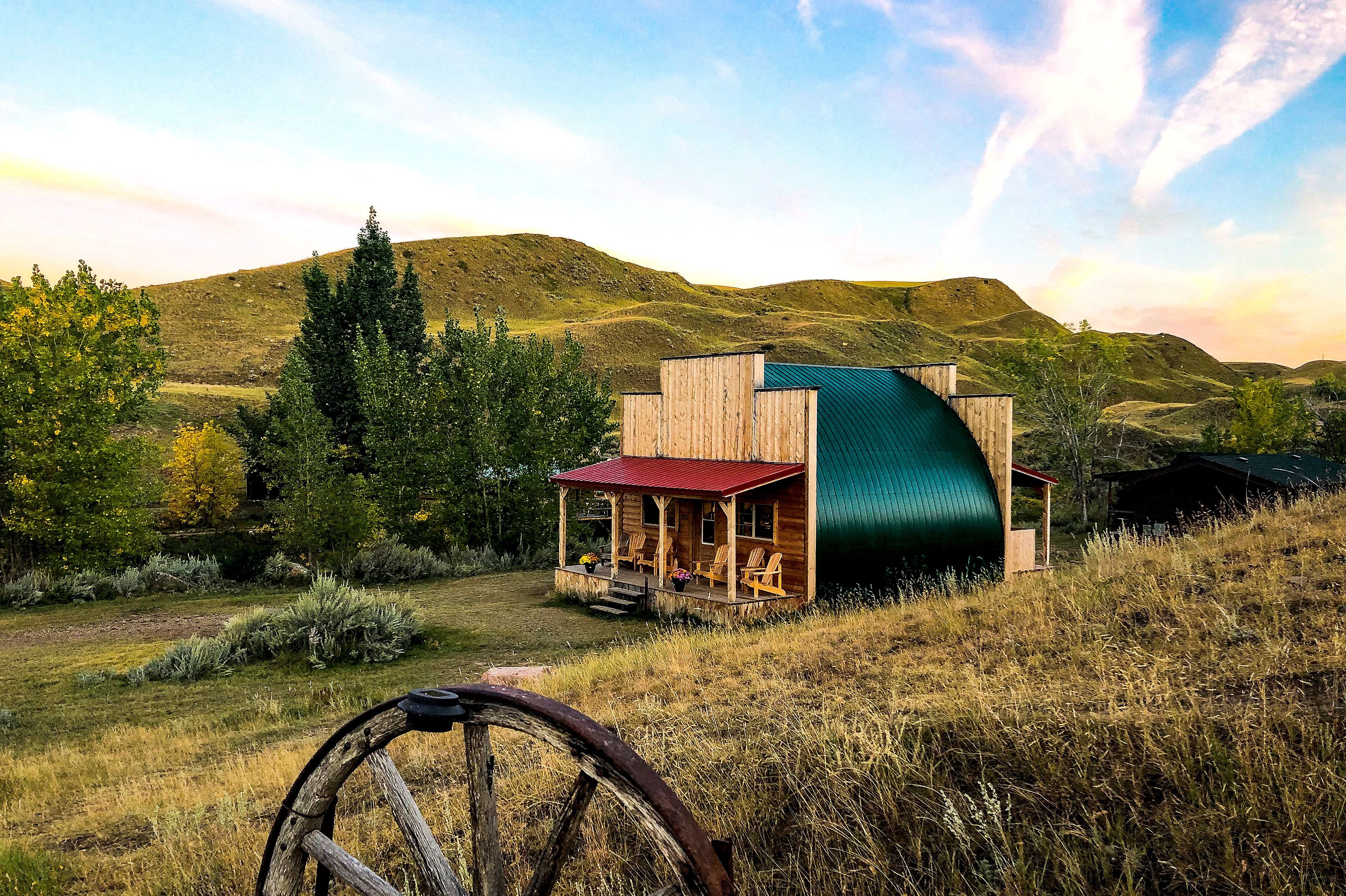 Blick auf die La Reata Ranch in Saskatchewan