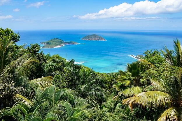 Aussicht über die St. Thomas Insel der Amerikanischen Jungferninseln Aussicht über die St. Thomas Insel der Amerikanischen Jungferninseln