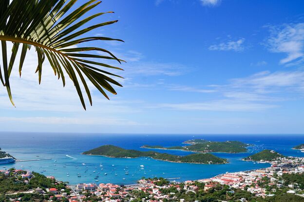 Die Stadt Charlotte Amalie auf der St. Thomas Island