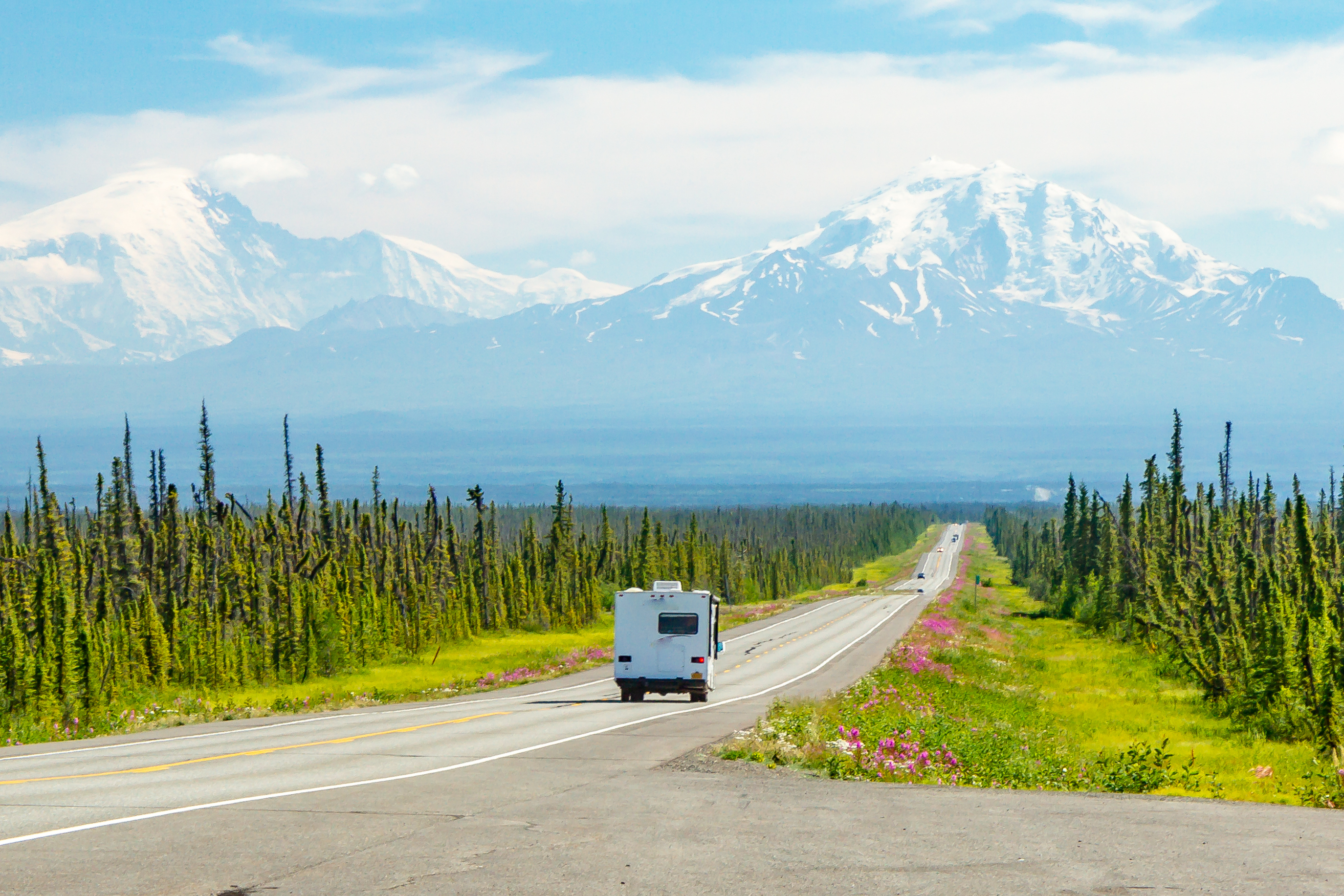 Mit dem Wohnmobil die traumhafte Landschaft von Alaska erkunden