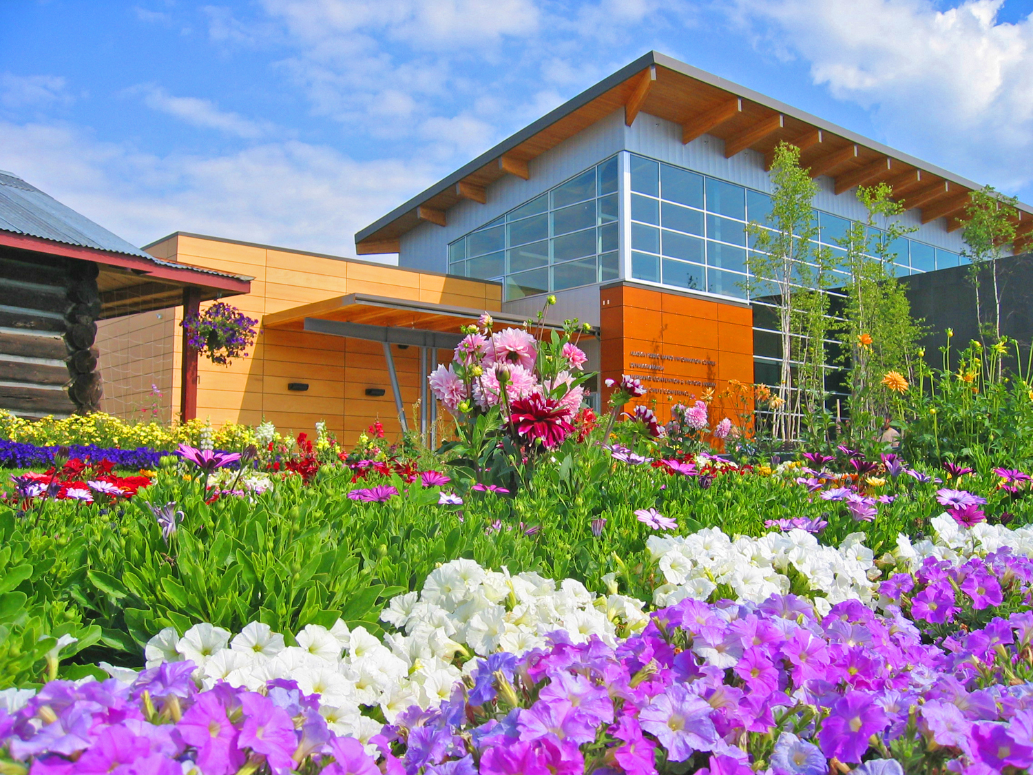 Morris Thompson Centre