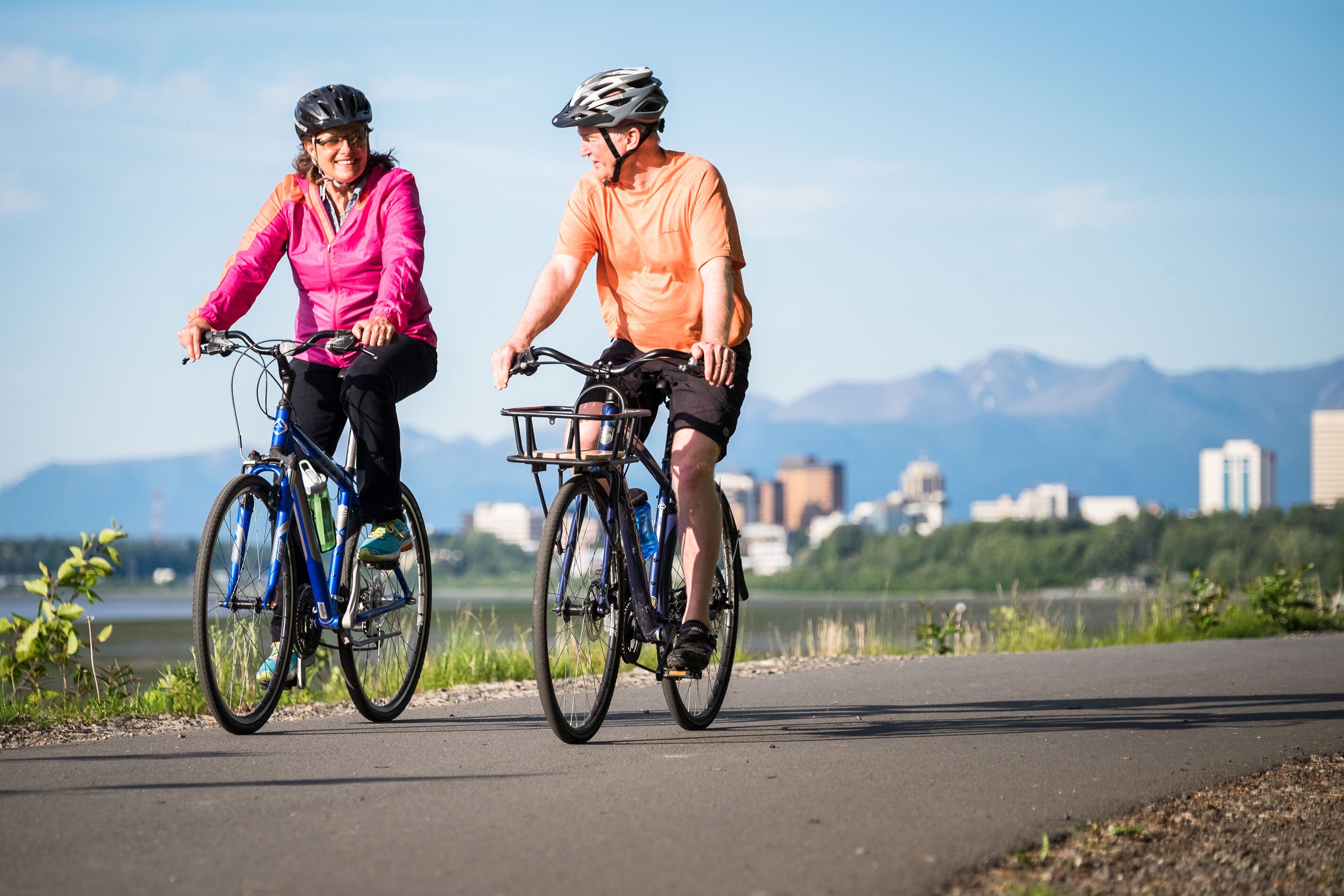 Fahrradtour entlang des Tony Knowles Coastal Trail