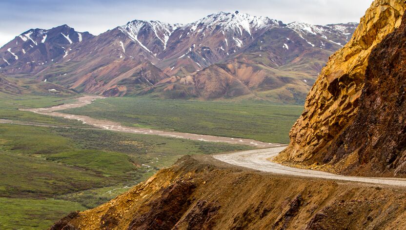 Aufregende Pfade durch die Berglanschaft des Denali Nationalparks Aufregende Pfade durch die Berglanschaft des Denali Nationalparks